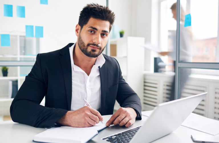 5 Financial KPIs Every Private Medical Practice Owners Should Track Monthly